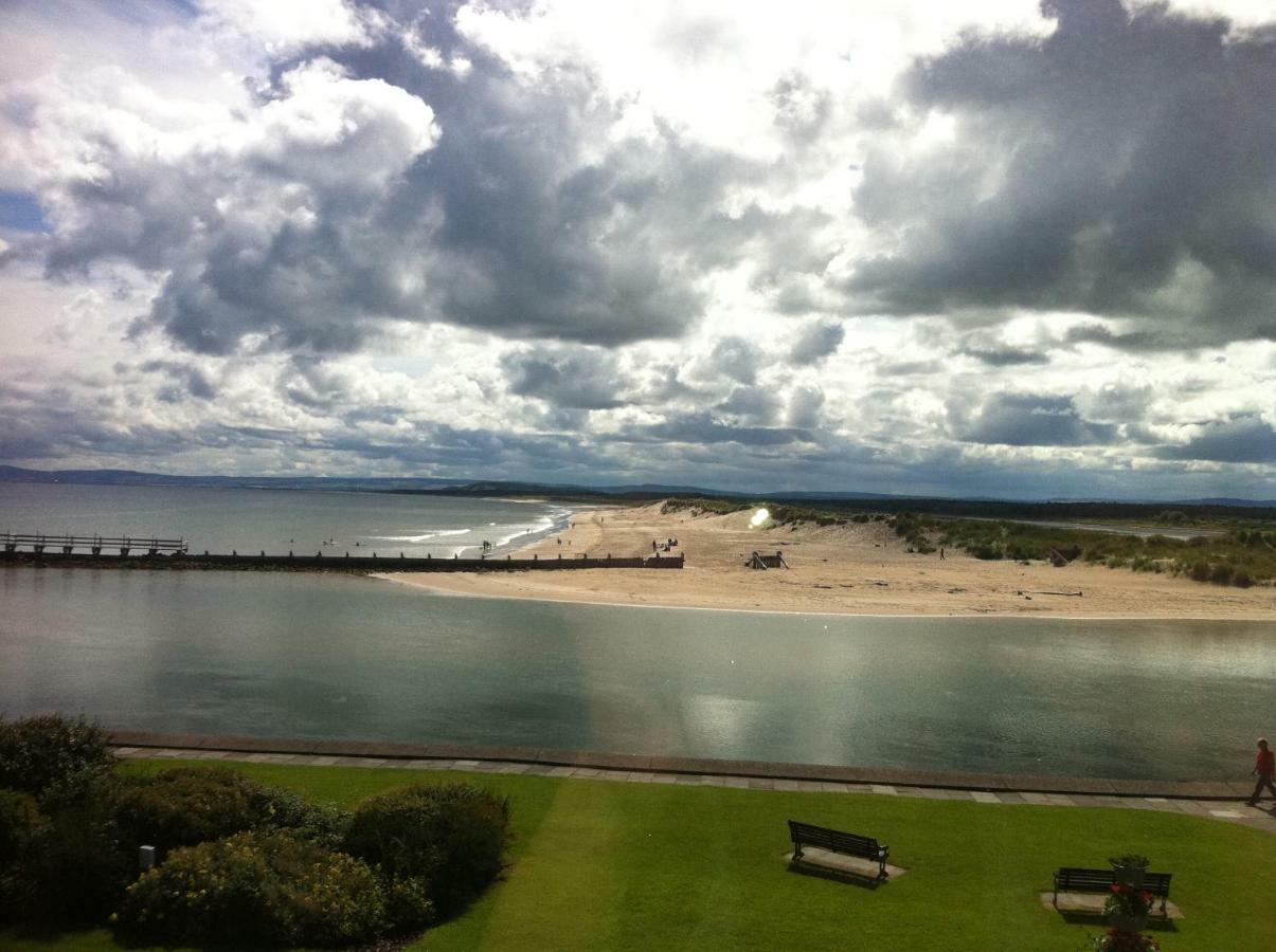 Ferienwohnung The Jewel Of The Moray Firth Lossiemouth Exterior foto